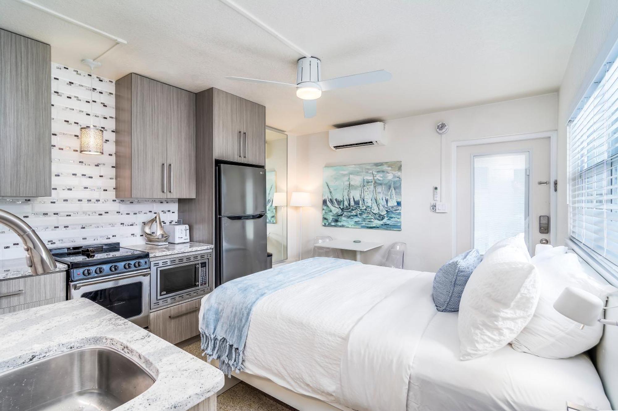 Boutique Vacation Rental Complex At Beach Cocoa Beach Exterior foto
